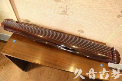 临沂市●久音古琴  ●今日推荐  20230630【收藏级断纹蕉叶】