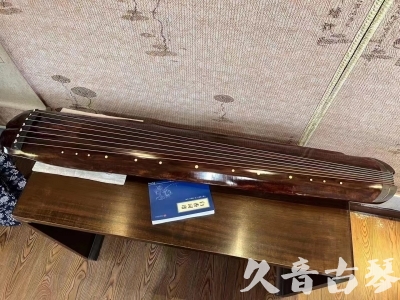 临沂市●久音古琴  ●今日推荐  20231019【收藏级断纹小蕉叶】