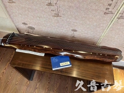 临沂市●久音古琴  ●今日推荐  20231214【冰丝断纹蕉叶】